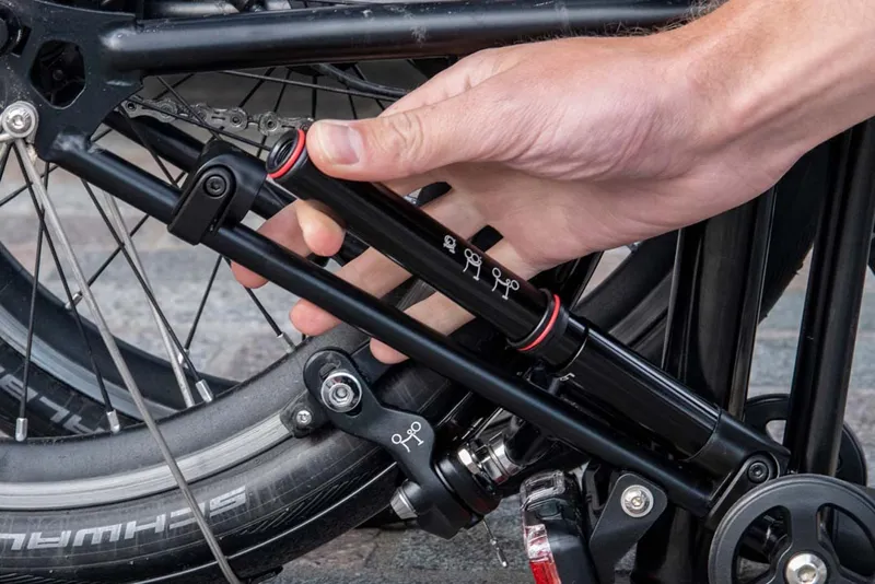 Brompton Pump With Mounting Brackets-1