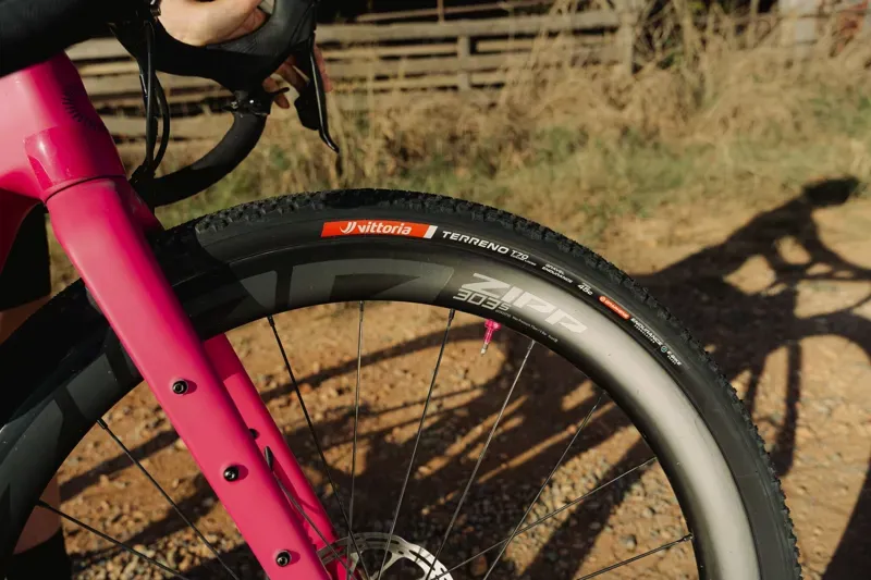 TYRE Vit Ter T70 C/Loose 700x-3